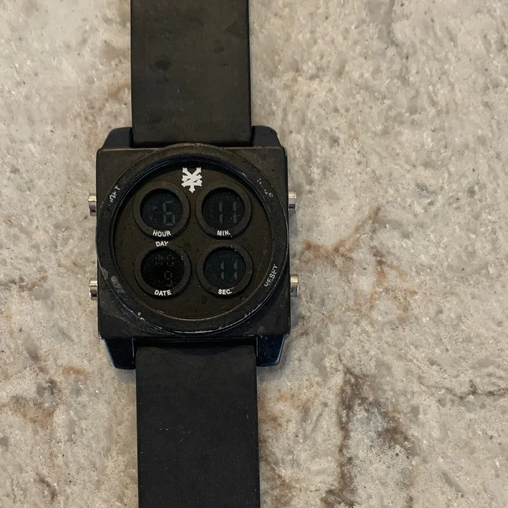 Mens wristwatch